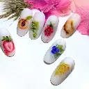 Magnetic_Nails_UK_2.webp