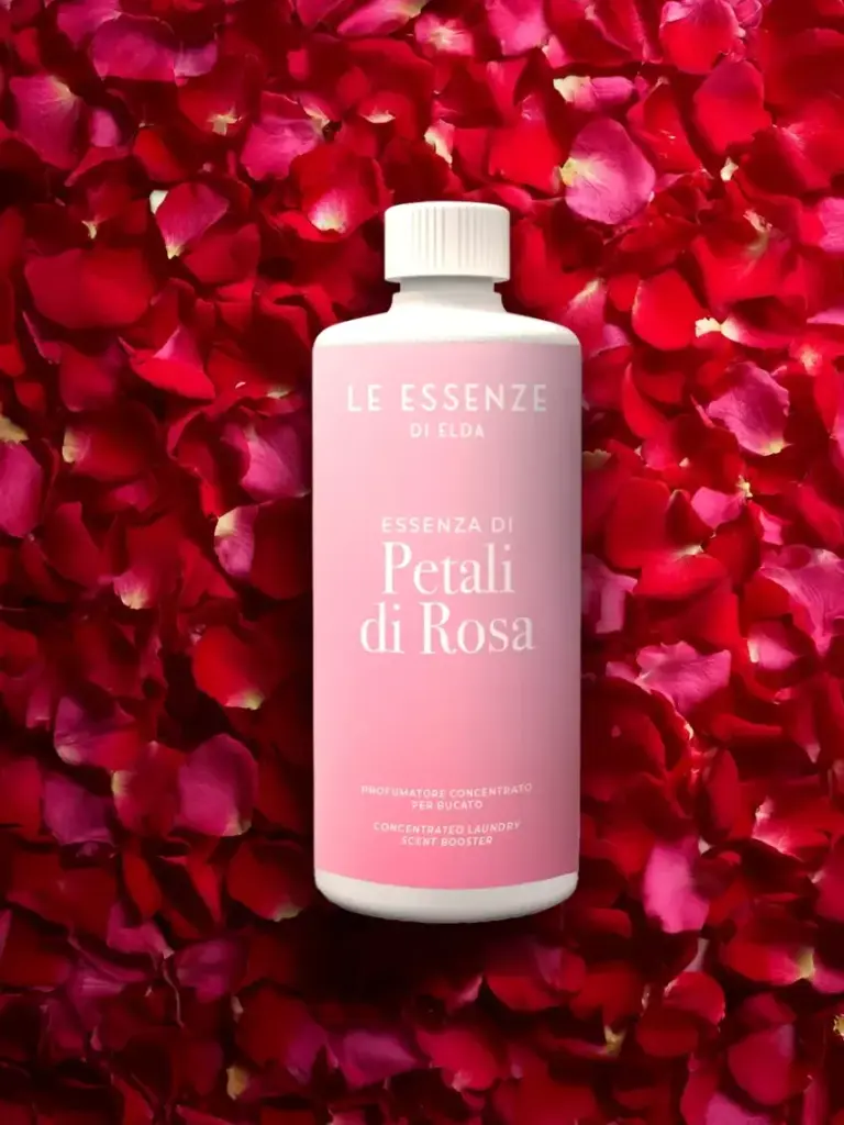 essenza-di-petalidirosa-500ml-2.webp