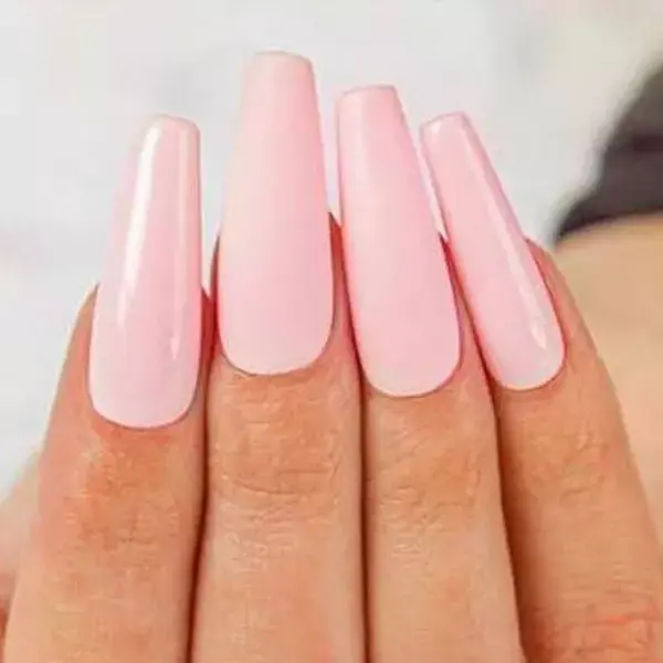 Magnetic_Nails_2_edit 103444.webp