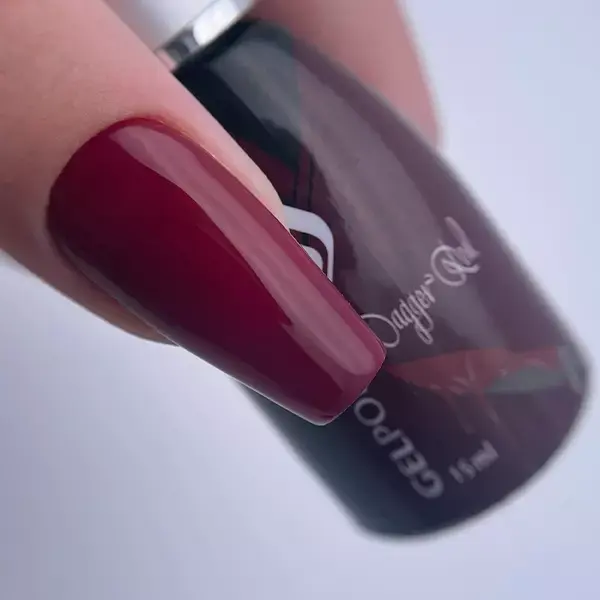 Magnetic_Nails_edit (2) 103534.webp